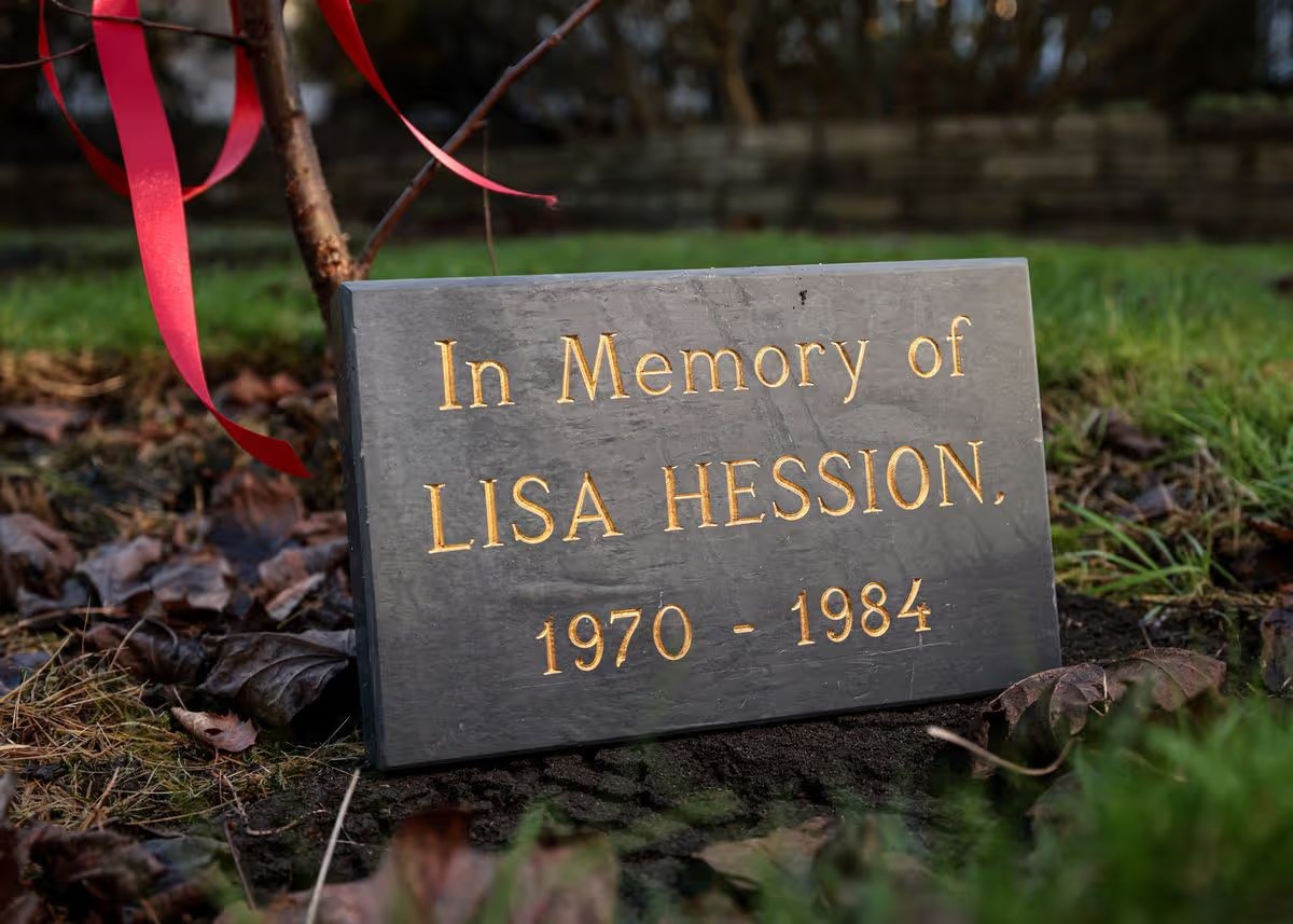 Memorial to Lisa Hession in Leigh